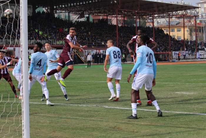  Hatayspor'a 4-1 Başakşehir