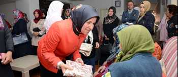 Hatice Külcü huzurevinde bayramlaştı