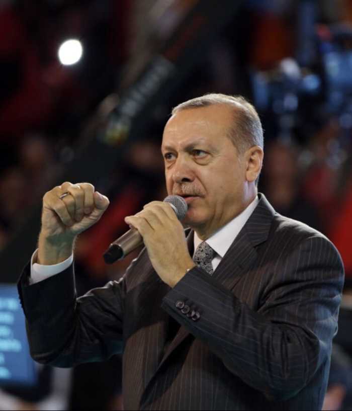 HAVAALANIN UÇUŞ VE SAAT TARİFELERİ YENİDEN DEĞERLENDİRMEYE ALINIYOR