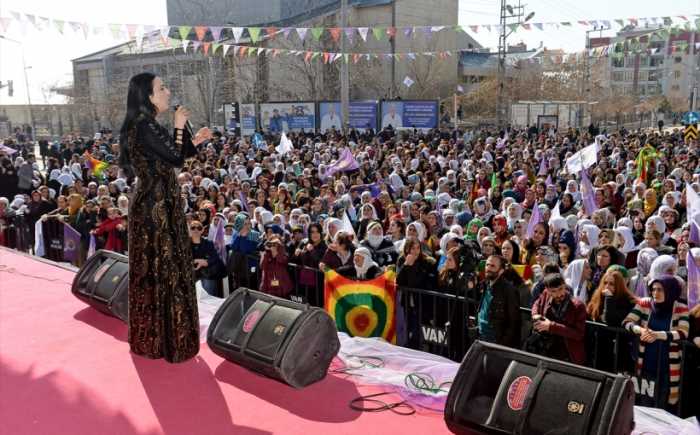 HDP, Diyarbakır'dan sonra Van'da da rezil oldu