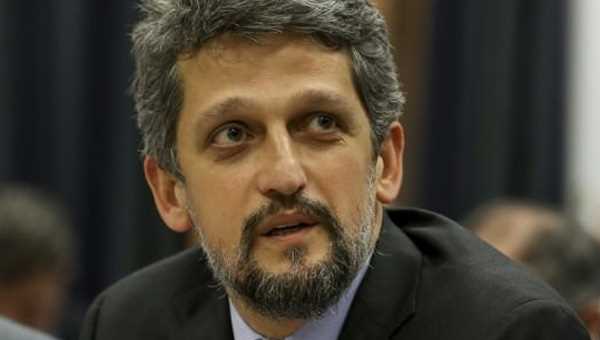 HDP İstanbul Milletvekili Garo Paylan, TBMM Plan ve Bütçe Komisyonu’na pazar günü ara verilmesini istedi.