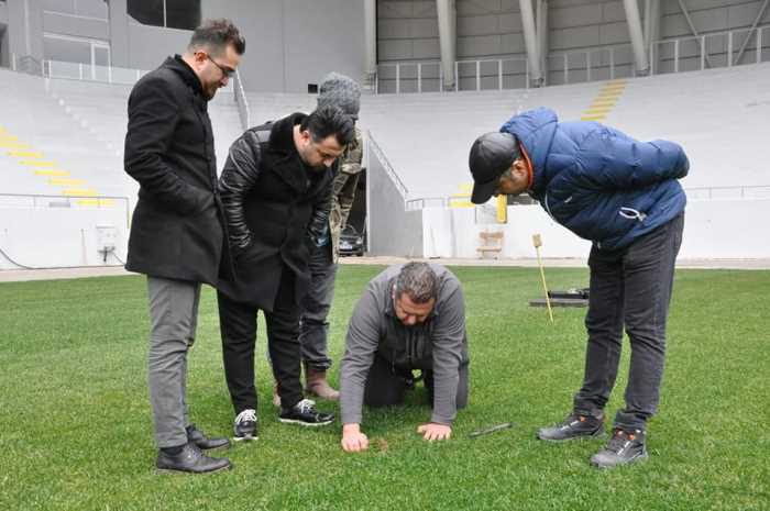 İki Stadın Çimleri ve Zemini incelendi