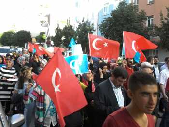 İnsani Değerler Platformu, Doğu Türkistan İçin Yürüdü