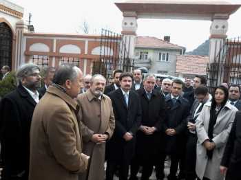 İskilipli Atıf Hoca 89.Yılında  mezarı başında anıldı