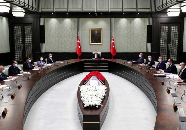 Kabine toplantısında Kısıtlamalar gevşetilecek mi?