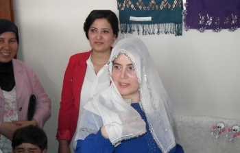 KADIN ELİ EL EMEĞİ ÜRÜNLERİ BEĞENİ VE TAKDİR TOPLADI