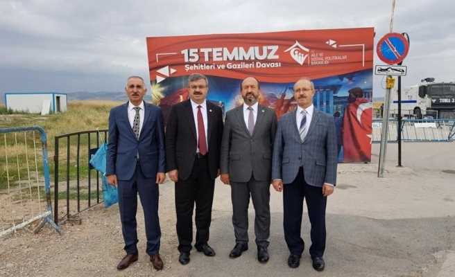Kavuncu, 15 Temmuz şehit yakınları ve gazilerin davalarını takip etti