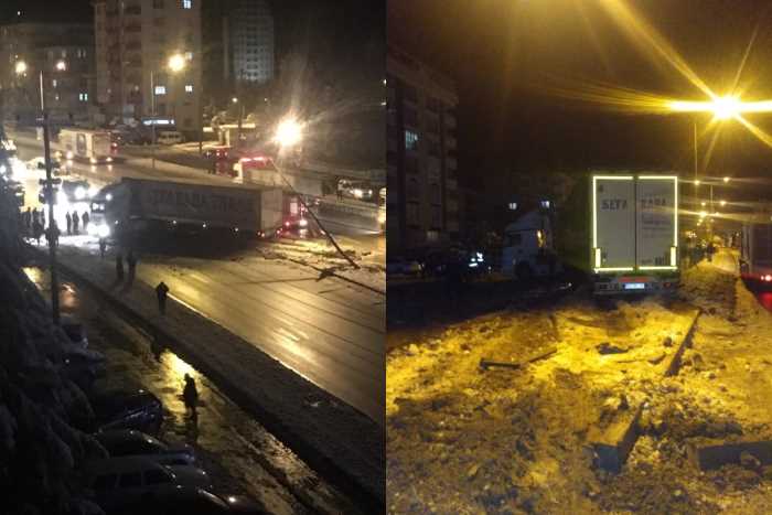 Kontrolden çıkan TIR, karşı şeride geçti