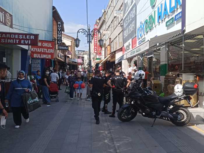 Kubbeli Caddesinde silahlı saldırı