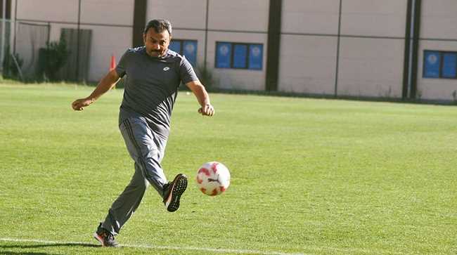 KÜLCÜ YEŞİL SAHALARA GERİ DÖNDÜ