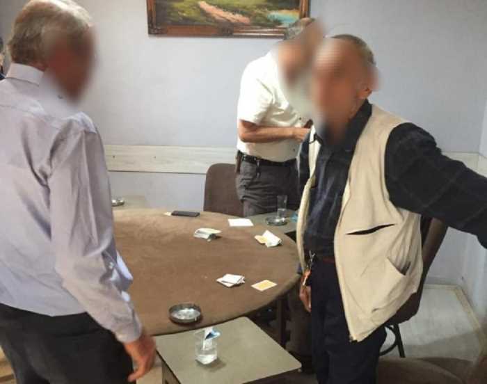 Kumar Oynanan Kahvehaneye baskın düzenlendi 57 bin 500 lira ceza kesildi   