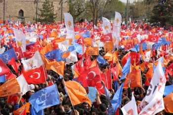 Listeler açıklanmadan önce AK Parti