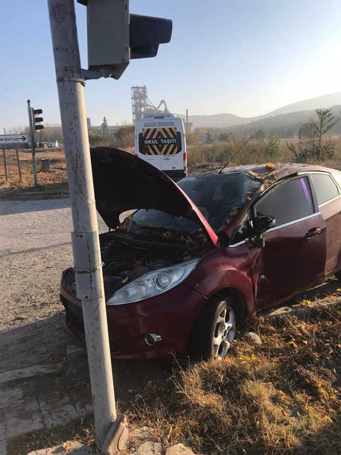 Maddi hasarlı Trafik kazası