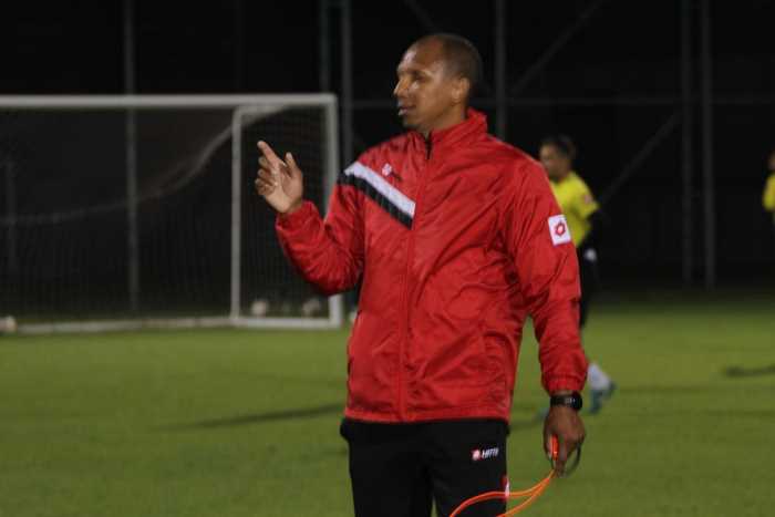 Mehmet Aurelio, Üç puana mutlu oldu