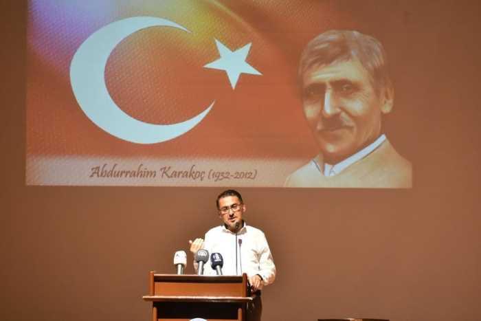 Milletine sevdalı şair Abdurrahim Karakoç Çorum'da anıldı
