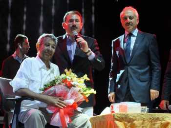 MURAT GÖĞEBAKAN ÇORUM'DAN  HELALLİK İSTEMİŞTİ