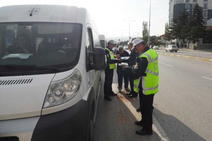 Öğrenci Servis Araçları Denetlendi