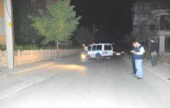 Osmancık Caddesinde bir iş yeri kurşunlandı