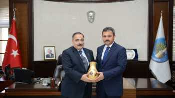 ÖZTÜRK’TEN KÜLCÜ’YE VEDA ZİYARETİ