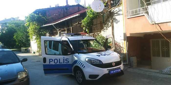 Polis otosuna pompalı tüfekle saldırı 