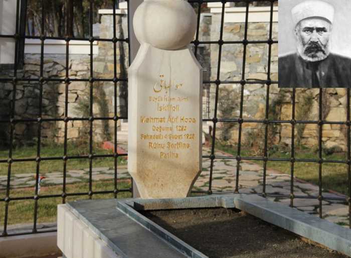 Resmi ideolojinin 90 yıl sonra hala sözcülüğünü ifa etme gayretinde olan zihniyet var