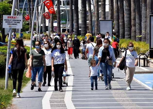 Restoran, kafe, plaj ve parklar 1 Haziran'da açılıyor
