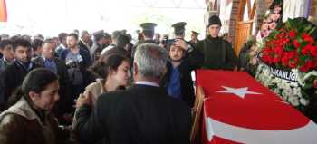ŞEHİTDİN KARDEŞİ ” AĞABEY, DÜĞÜNÜMÜ GÖRMEDEN NEREYE GİDİYORSUN”
