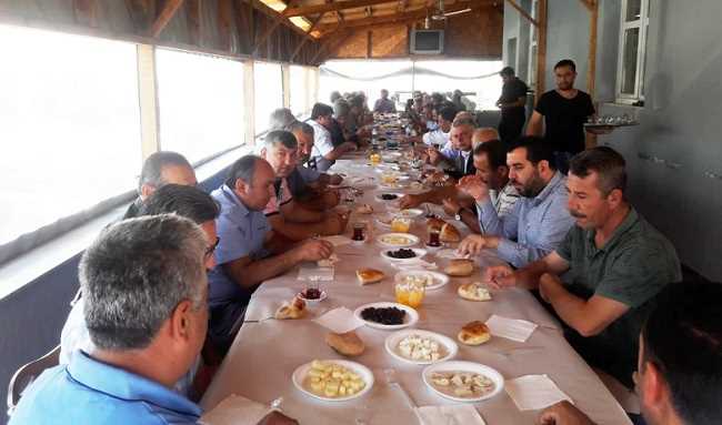 Şoförler ve Nakliyeciler Kamyon Garajında Bayramlaştı