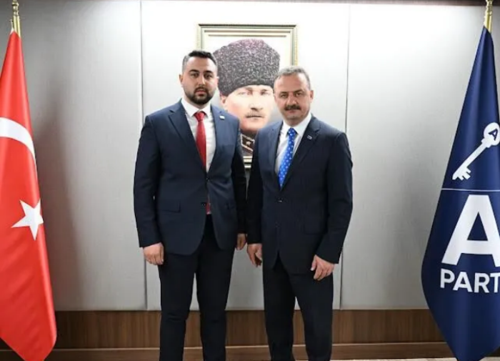 Şükrü Daşdan Anahtar Parti Gençlik Kolları Başkanlığına Atandı!