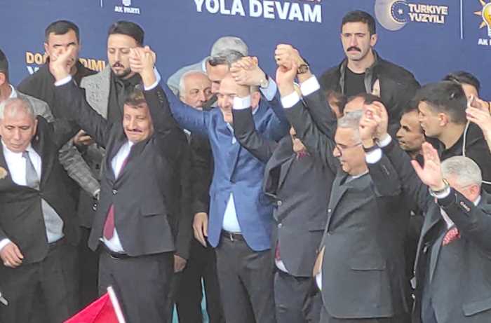 Süleyman Soylu CHP’liyi AK Parti’li Yaptı!