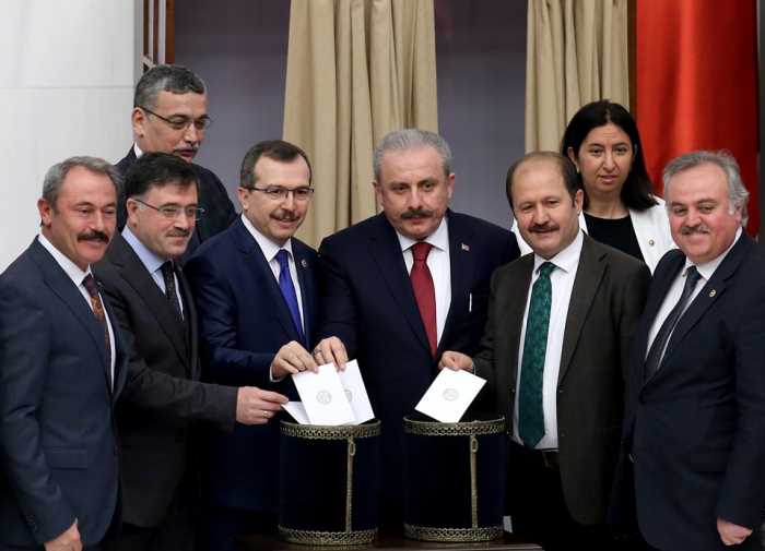 TBMM'nin 29. Başkanı Mustafa Şentop oldu!