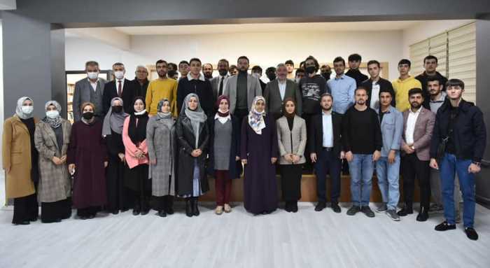 TÜGVA’lı gençlere bir destekte Başkandan geldi