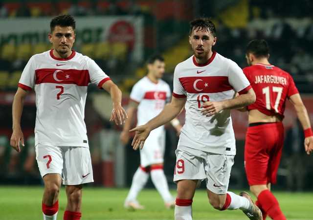 Türkiye hazırlık maçında Azerbaycan'ı 2-1 mağlup etti