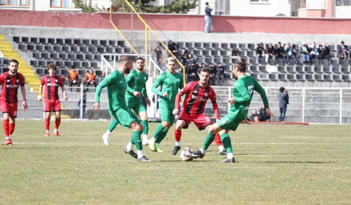 Y. Çorumspor 1 - 1 Serik Belediyespor