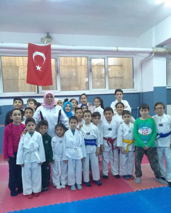 YARI YIL TATİLİNDE DURMAK YOK YOLA DEVAM