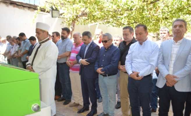 Yaşar Yolyapar toprağa verildi