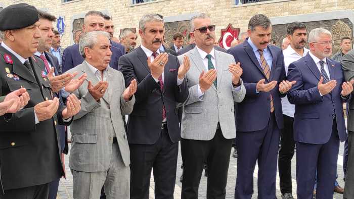 Yenilenen Çorum Şehitliği Ziyarete Açıldı