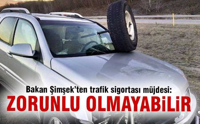 Zorunlu trafik sigortasına ilişkin soruya yönelik olarak Şimşek, geçmişte hasarı olan araç sahiplerinin trafik primlerinde yüksek bir artışın söz konusu olduğunu ifade etti. 